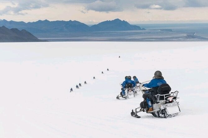 Snowmobile tour on Vatnajökull - Vatnajökull in One Day: Why This Snowmobile Tour Works
