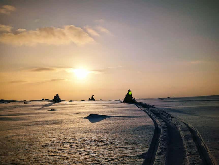 Snowmobiling on Eyjafjallajökull – The Summit of Adventure - Stops, Views, and Why the Timing Feels Right