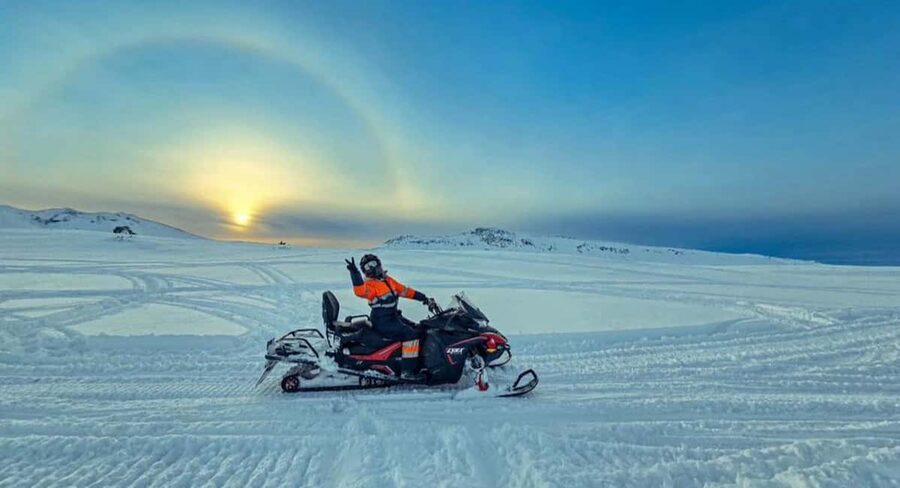 Snowmobiling on Eyjafjallajökull – The Summit of Adventure - Transport Quality and the Value of a Set Plan