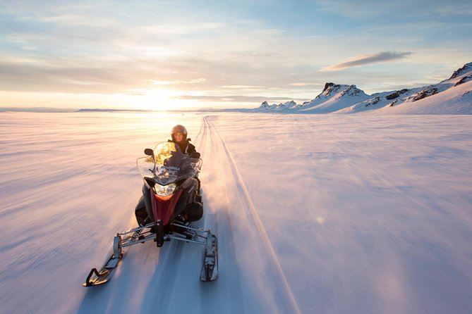 Snowmobiling on Langjokull Glacier and Secret Lagoon Tour - The Super Jeep ride: why the drive is part of the experience