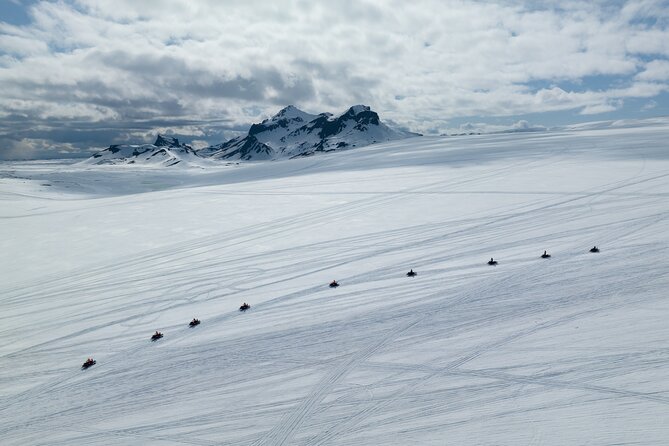 Snowmobiling on Langjökull Glacier from Geysir Area - Gear and clothing: what’s included, and what you should plan
