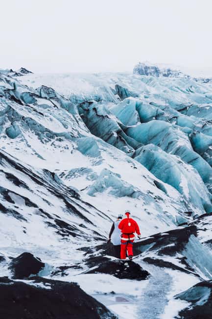 Sólheimajökull: Blue Ice Glacier Hike near Vík (Easy) - The day’s flow: from waterfalls to glacier gear-up