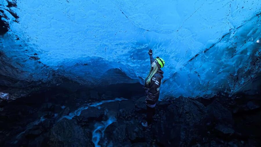 Sólheimajökull: Glacier Hike and Ice Cave Tour - Walking to the glacier base: the calm before the ice