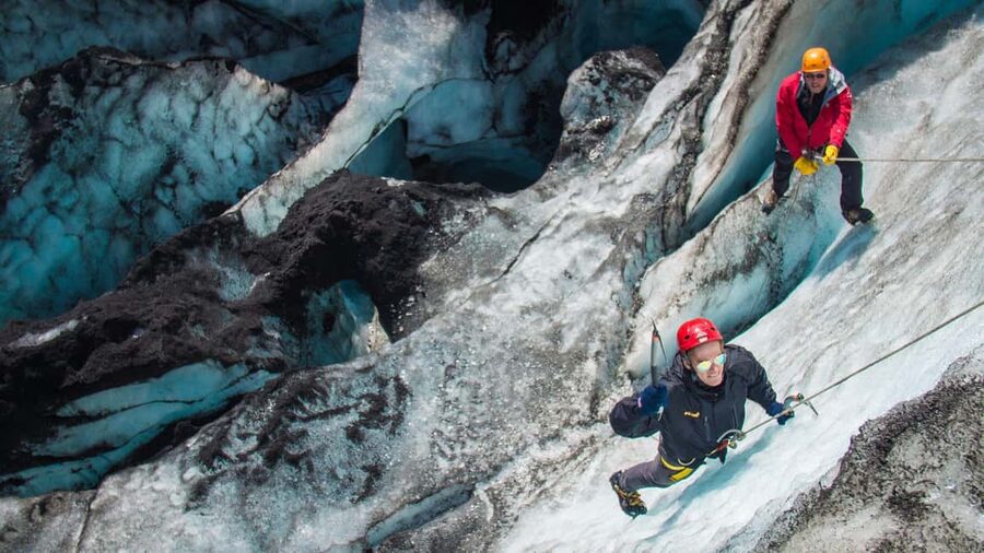 Sólheimajökull: Glacier Hike and Ice Climbing Tour - Weather, Footing, and Dressing for Glacier Wind