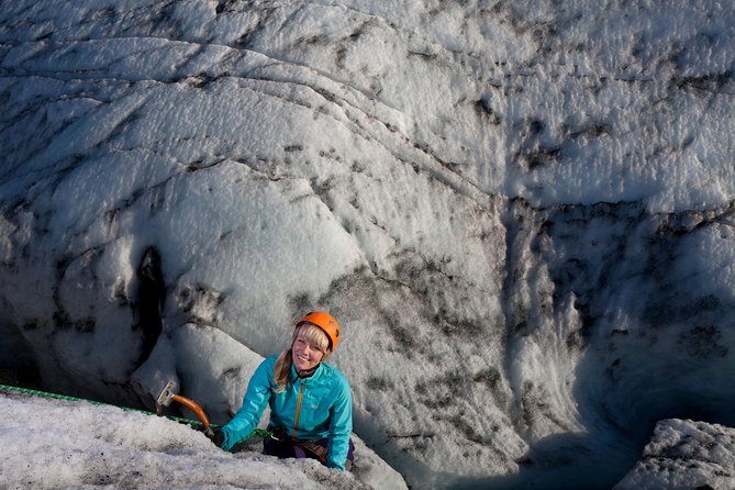 Sólheimajökull Glacier Hike & Ice Climbing Intro - Small Group - Day-of Tips That Make Your Climb Less Stressful