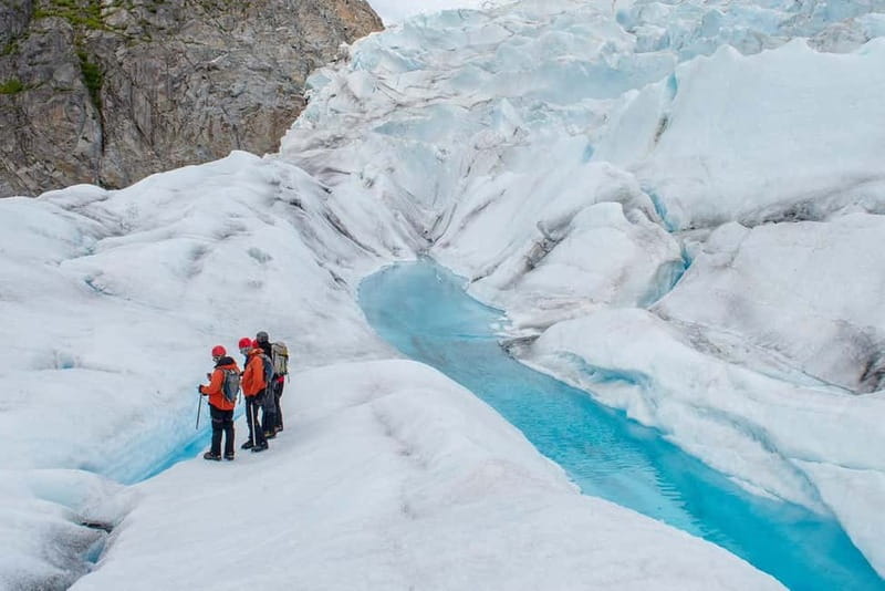 Sólheimajökull Glacier Hike - From parking lot to black volcanic ground in 30 minutes