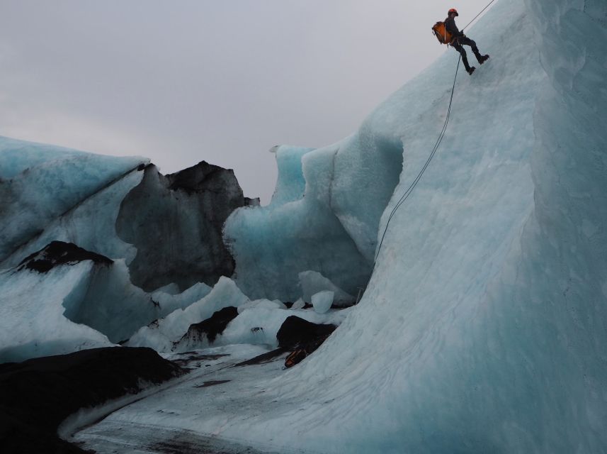 Sólheimajökull Ice Climb and Glacier Hike - Meeting at the Sólheimajökull Parking Lot, Then Getting Setup Fast