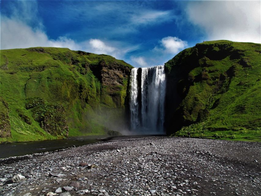 South Coast Iceland: 2-Day Blue Ice Cave & Jokulsarlon Tour - Northern Lights night: a guided hunt, not a promise