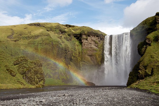 South Coast, Waterfalls and Vík village from Reykjavik - Coach Comfort, Group Size, and the Reality of a 99-Person Day
