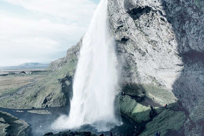 South Coast Waterfalls Vík and Lava Show Tour From Reykjavík - A South Coast day that’s built around big sights
