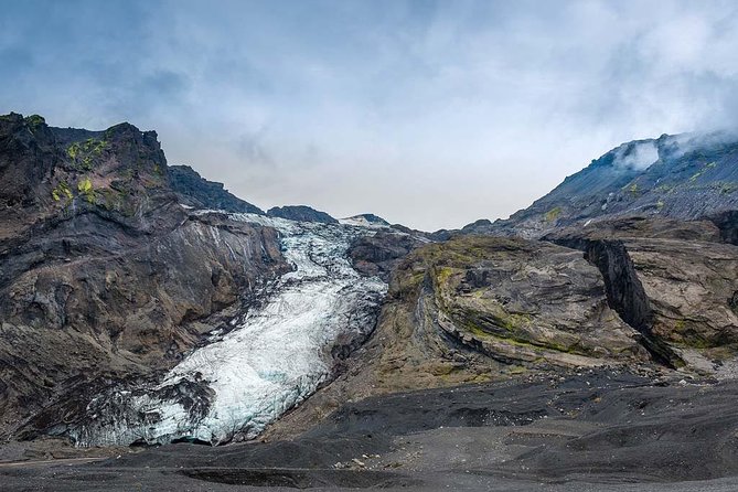 South Shore and Eyjafjallajökull Super Jeep Tour from Reykjavik - What to Bring for a 10-Hour Super Jeep Day