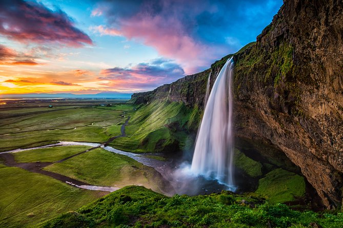 Spectacular South Coast Iceland Private Tour from Reykjavik - Dyrhólaey and Reynisfjara black sand, puffins, and a sea arch worth slowing down for