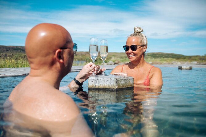 Stuðlagil Canyon and Vök Baths Day Tour - Key things to know before you go