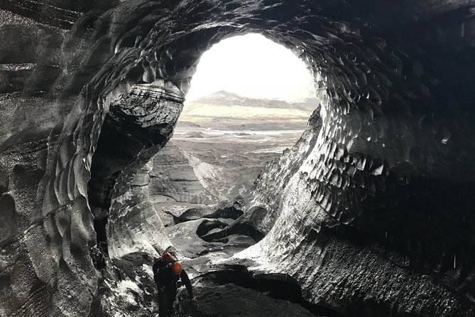 Superjeep south coast & Katla Ice Caves from Reykjavik - Seljalandsfoss: the walk-behind moment you actually feel