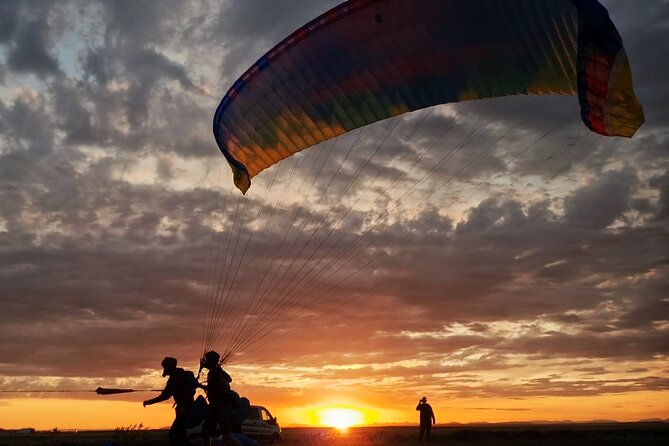 Tandem Paragliding over the Rugged Lava Fields at Blue Mountains - Key Highlights You Should Know Before You Go