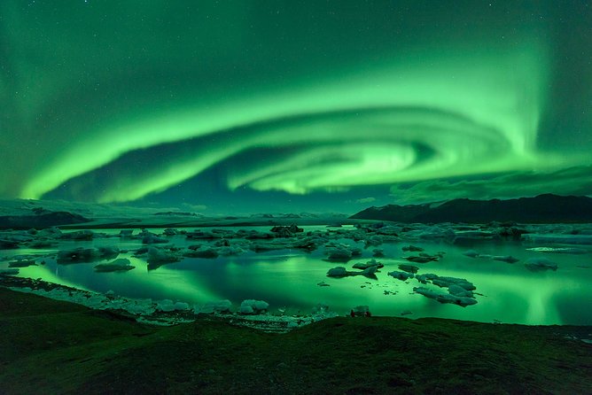 The Golden Circle & Northern Lights Guided Combo tour - Northern lights hunt: what you can control, what you cannot, and how to improve odds
