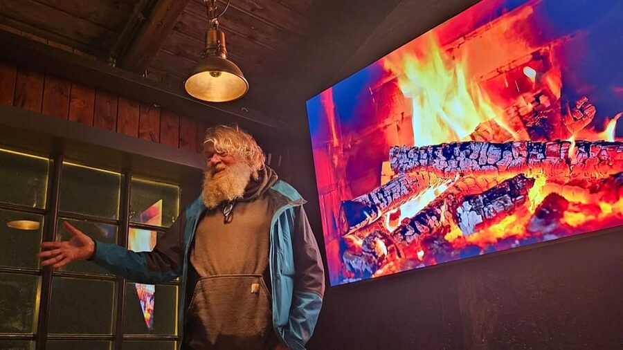The Icelandic Storyteller - The flow of the evening: from your welcome drink to 20 Stories