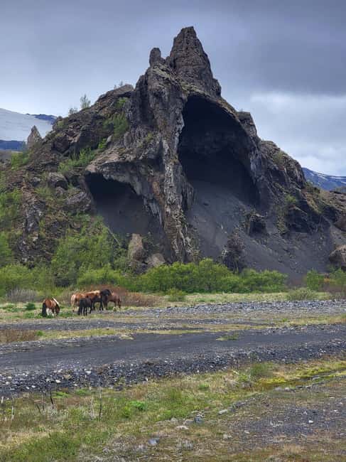 Þórsmörk by Super Jeep–Iceland’s Hidden Valley of Fire & Ice - Eyjafjallajökull glacier tongue stop: what you’re actually seeing