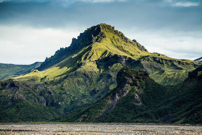 Thorsmork Hike Day Tour - Why Thórsmörk feels like a different world