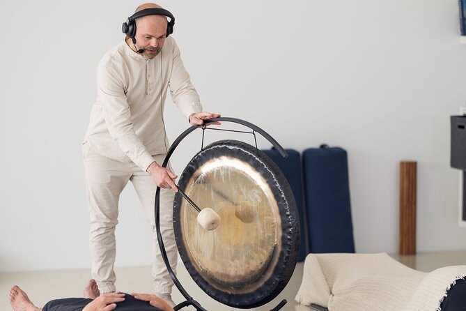Transformative Breathwork Session with Andri - 1 Hour - Optional cold tubs after the session