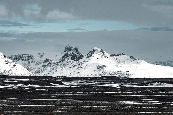 Treasure Iceland - Ice Cave Discovery - Entering the remote blue ice cave: what it is like inside