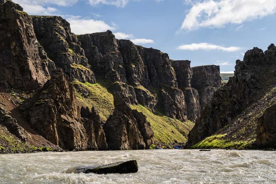 Varmahlíð: Top-Rated Family Adventure Rafting in Drysuits - Gear and what you need to bring for a comfortable drysuit day