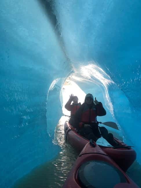 Vatnajökull National Park: Glacier Kayaking Tour - What to Wear and Bring for a 3-Hour Cold-Weather Paddle