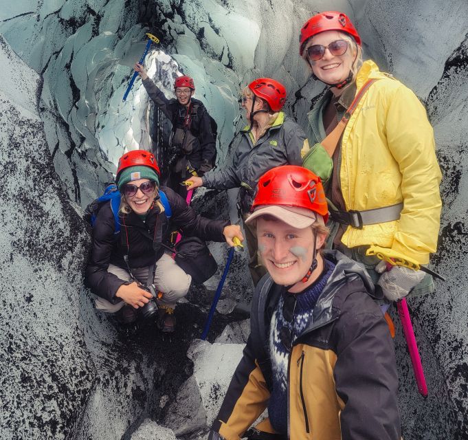 Vik: Guided Glacier Hike on Sólheimajökull - Where you meet and how the tour starts at Sólheimajökull