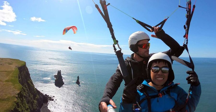 Vík: Paragliding Tandem Flight - The Photo Stop and Scenic Walk Part: Why You’ll Be Glad They Include It