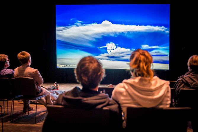 Volcano Cinema All the latest eruption in Iceland in 4K quality - Key things to know before you go