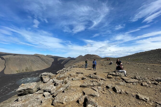 Volcano Hike and Grindavík Visit from Reykjavik - Stop 1: Fagradalsfjall Volcano and the wow factor of fresh lava