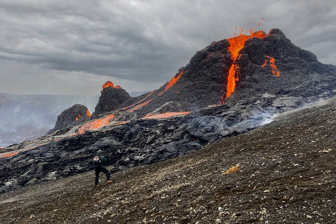 Volcano Hike and Grindavík Visit from Reykjavik - When the weather shifts: how guides help you still get the lesson