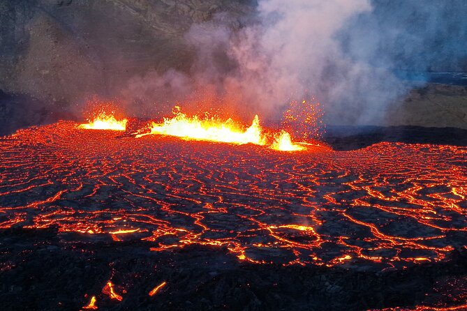 Volcano Hike & Northern Lights Combo Tour - Reykjanes Peninsula driving stop and the quick Seltún Hot Springs visit
