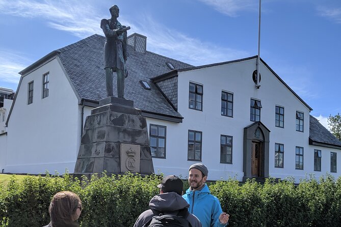 Walk with a Viking: Private Tour of Reykjavik's Top Sights and Local Spots - Hallgrímskirkja: church history and what religion looks like in Iceland