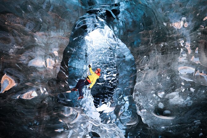 Winter Ice Cave + Climbing Private Photoshoot - 20 Shot Package - Why Winter Ice Caves in Skaftafell Feel So Different