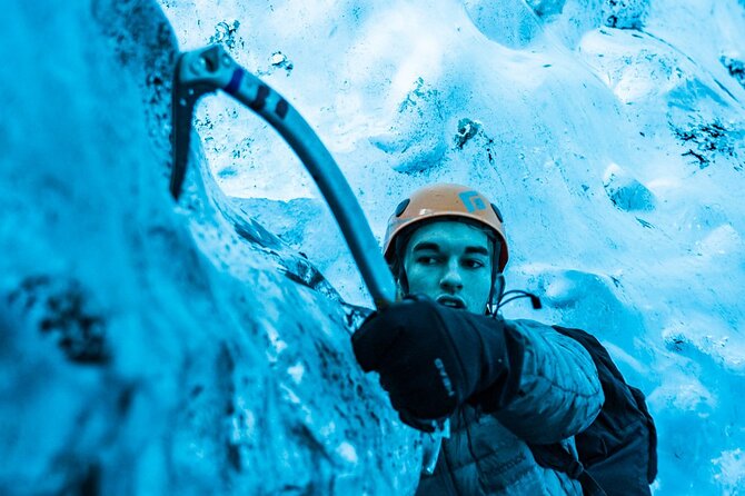 Winter Ice Cave + Climbing Private Photoshoot - 20 Shot Package - The Photo Package: How to Get Shots Worth Keeping